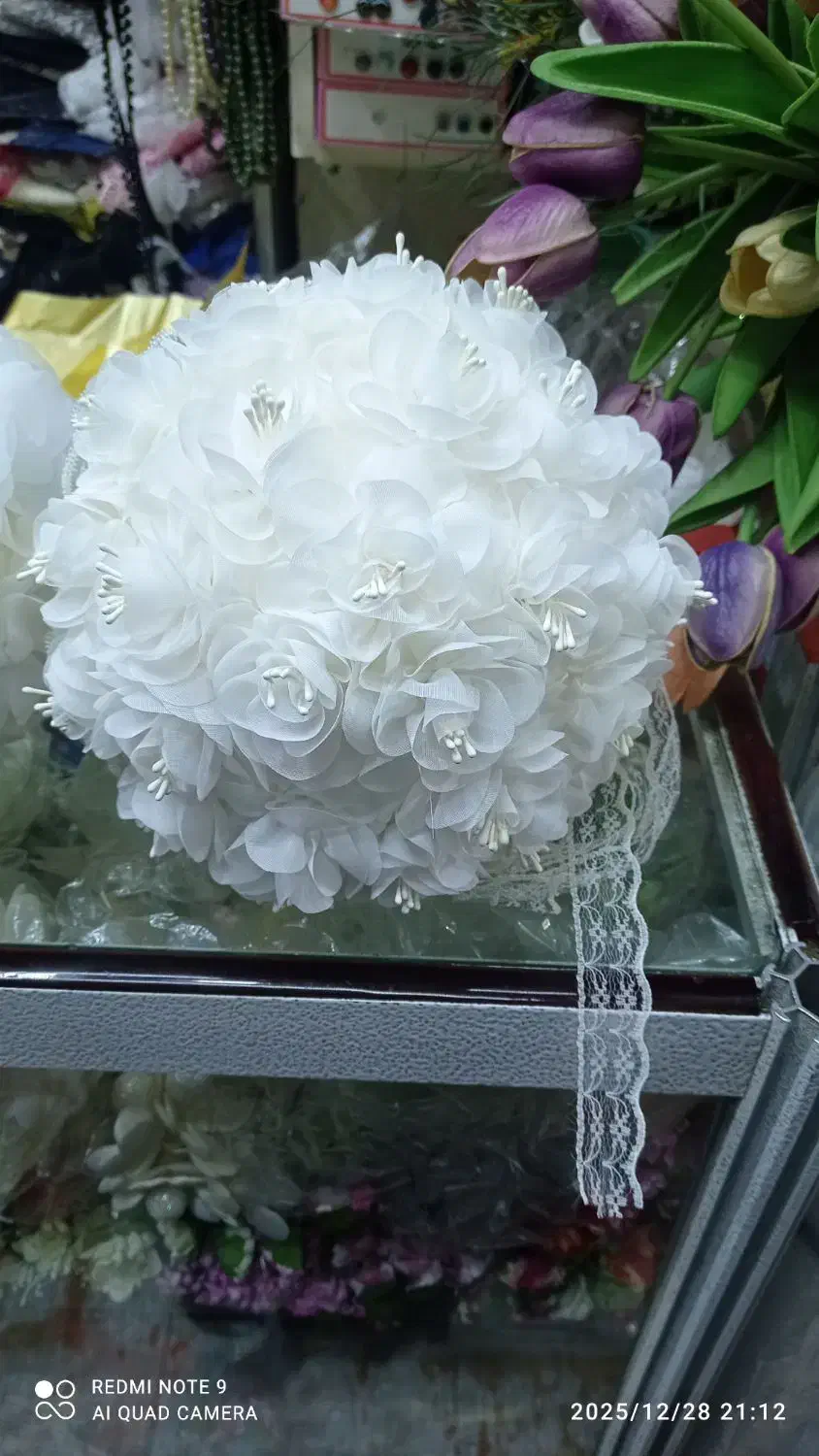 گل عروس|گل مصنوعی|شوشتر, |دیوار