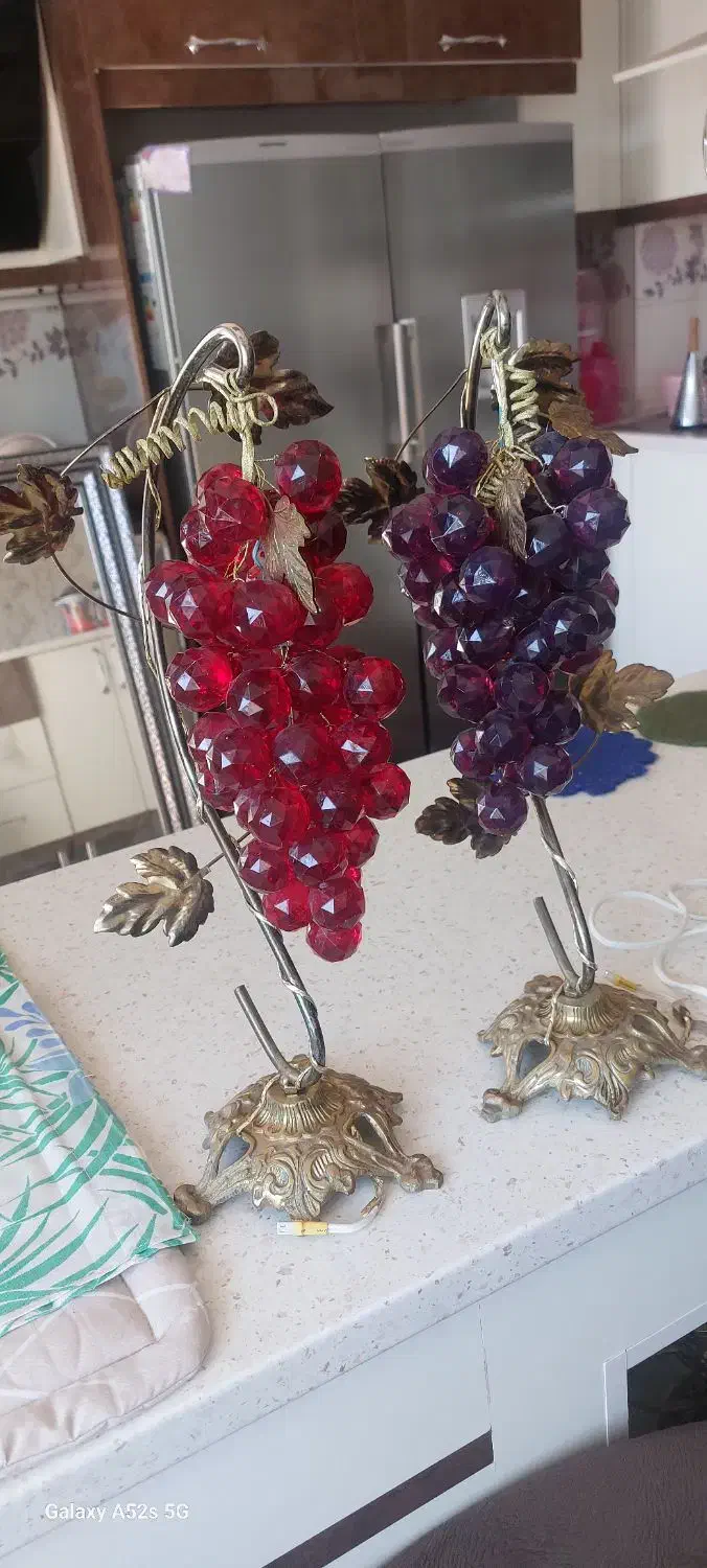 دو عدد چراغ خواب سالم با کابل برق|چراغ خواب و آباژور|تبریز, |دیوار