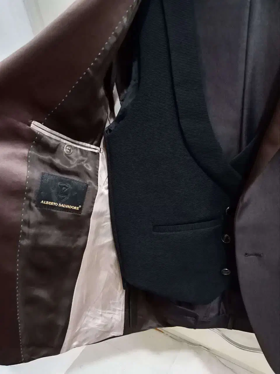 کت و شلوار مردانه|لباس|تربت‌حیدریه, پائین ولایت|دیوار