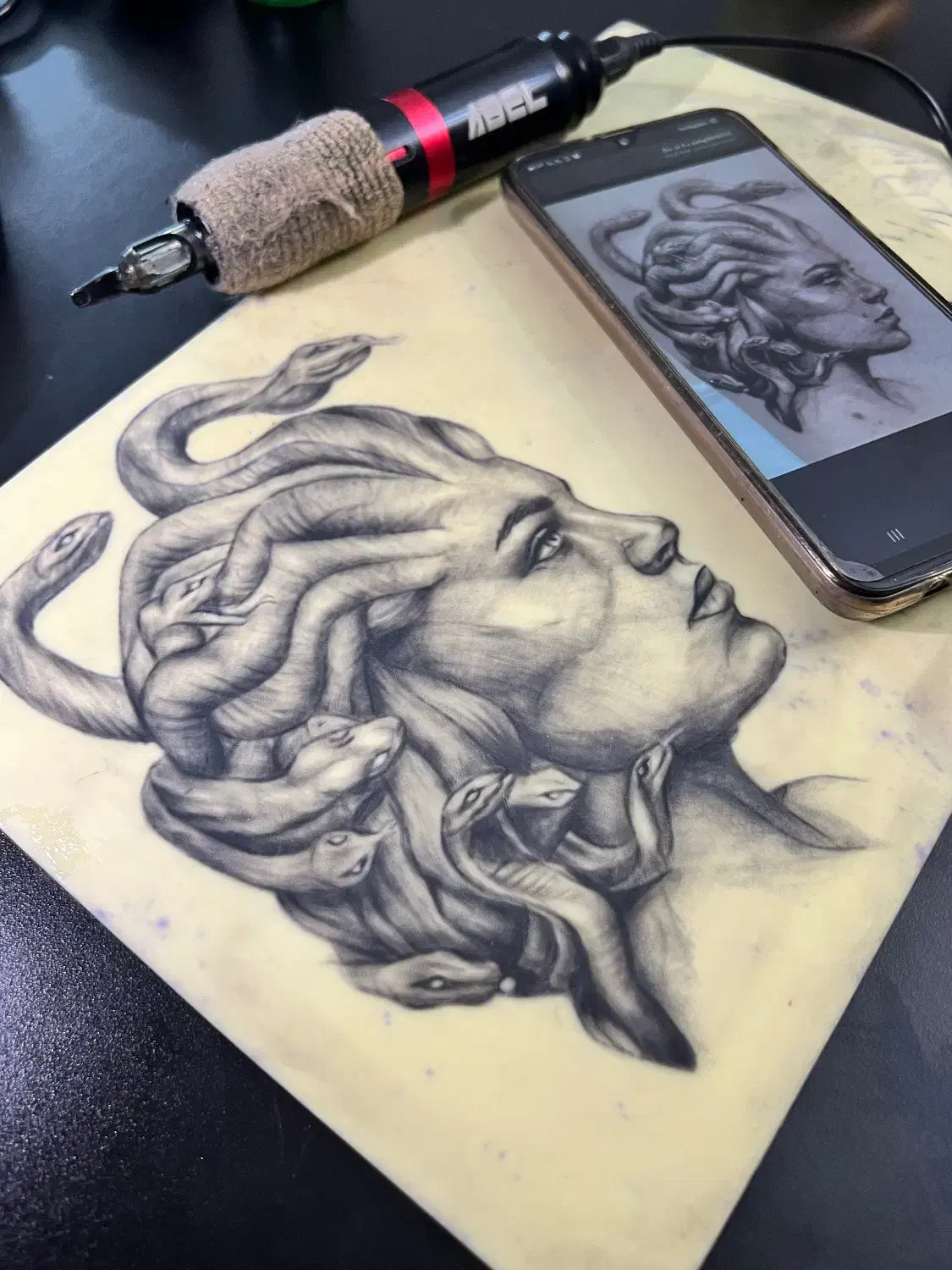 اموزش تتوی بدن و آرایش دائم صورت|خدمات آموزشی|رشت, گلسار|دیوار