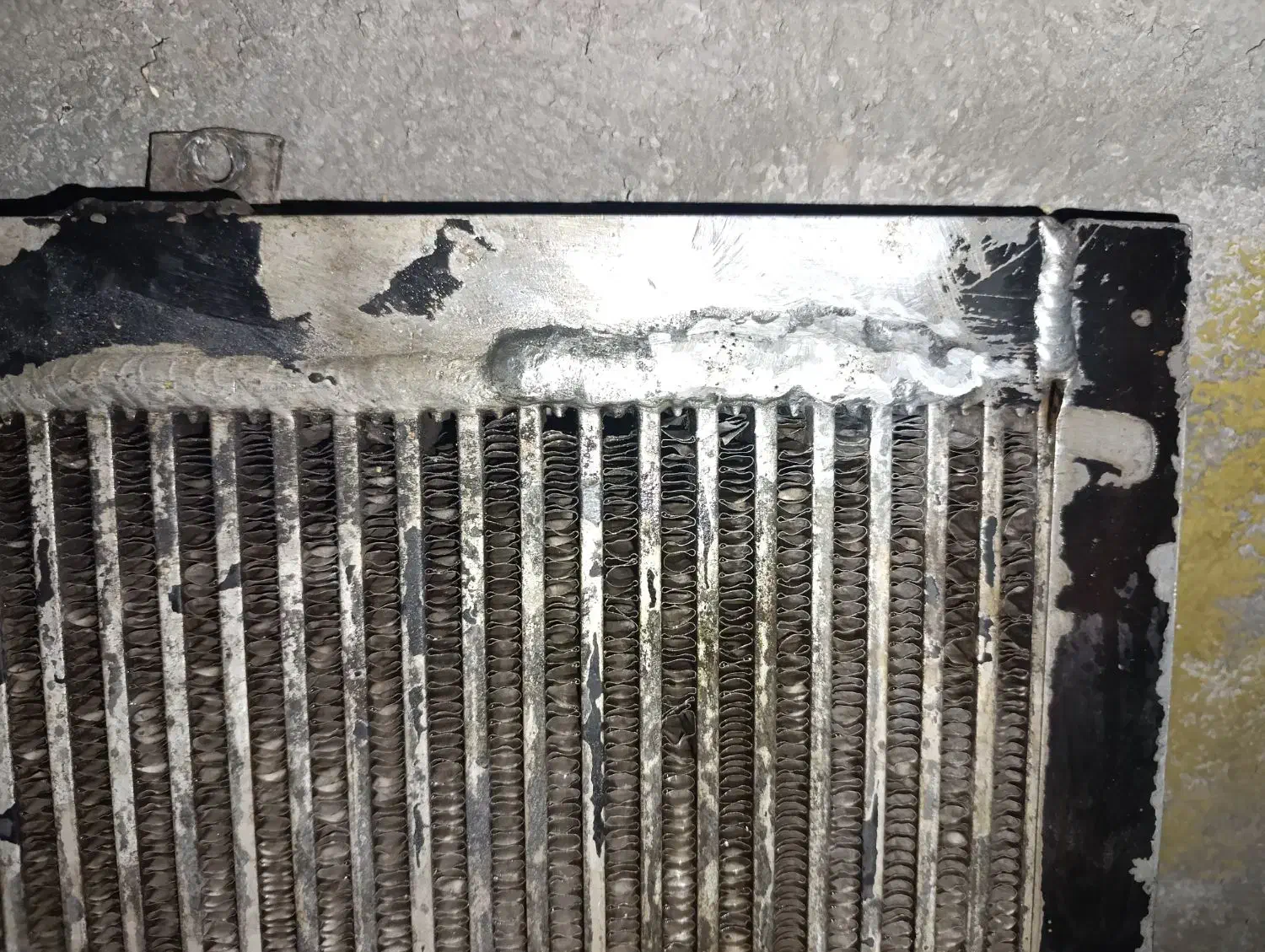 جوشکاری سرسیلندر و انواع قطعات خودرو|خدمات موتور و ماشین|زرند, |دیوار