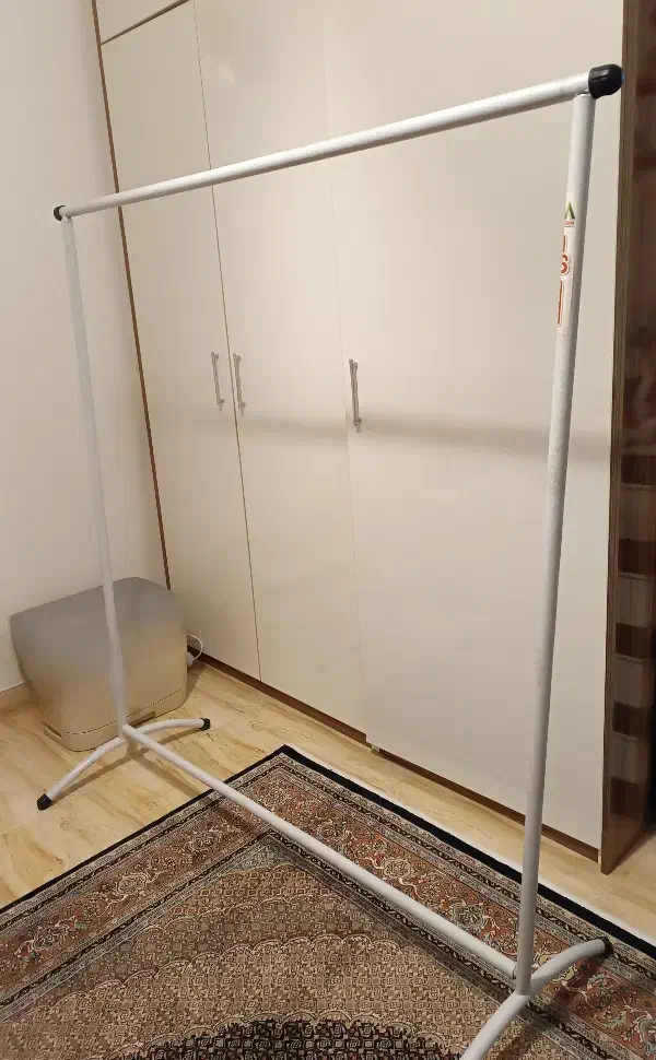 رگال لباس|بندرخت و رختآویز|اردبیل, |دیوار