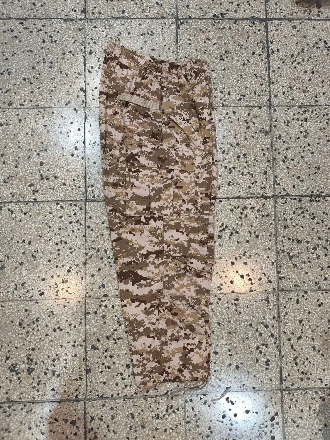 لباس ساتر،لباس بسیج،لباس دیجیتالی خاکی،لباس نظامی|لباس|تهران, انبار نفت|دیوار