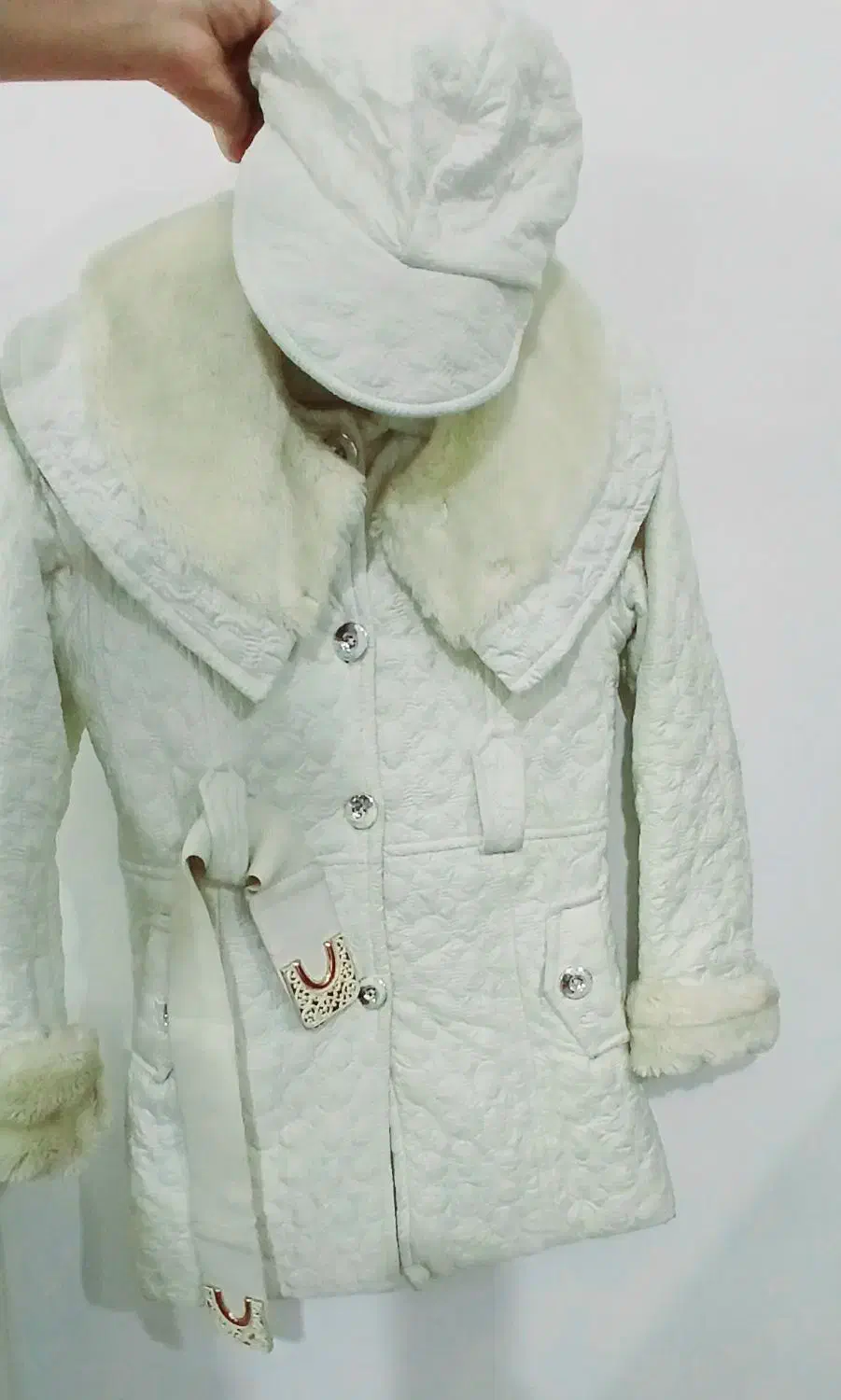 دوعددپالتو دخترانه سفیدومشکی یک عددشلوارلی وبلوز|لباس|شهریار, شهریار|دیوار