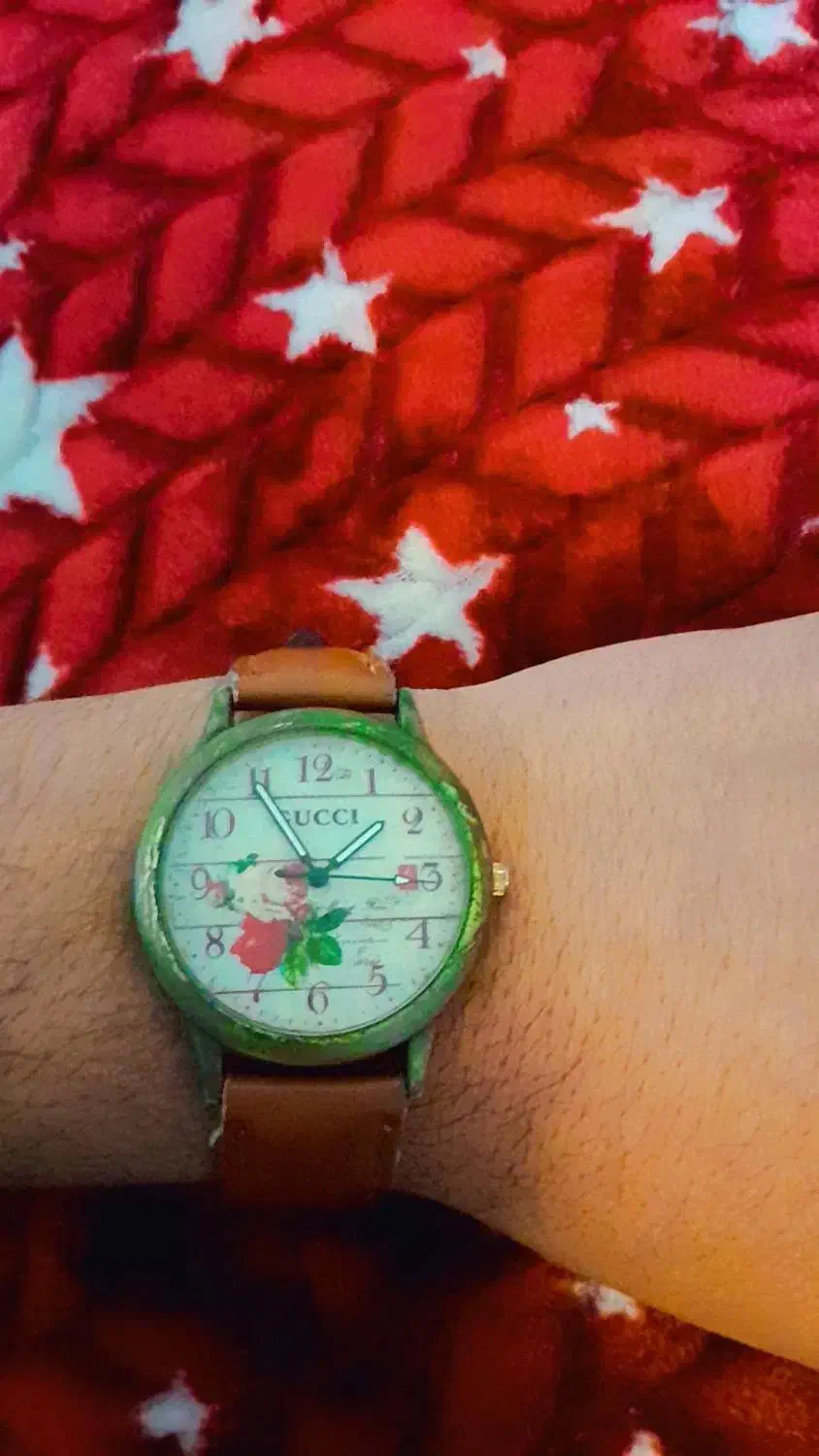 ساعت بسیار زیبا|ساعت|جهرم, |دیوار