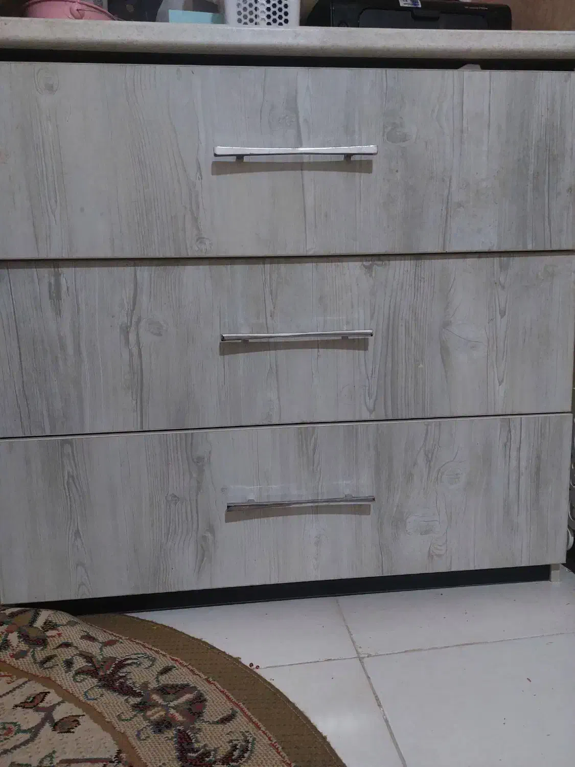 دراور ۳ کشو|جاکفشی، کمد، دراور|دماوند, گیلاوند|دیوار