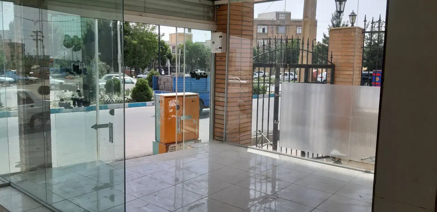 اجاره مغازه دو بهر در دو طبقه|اجارهٔ مغازه و غرفه|همدان, |دیوار