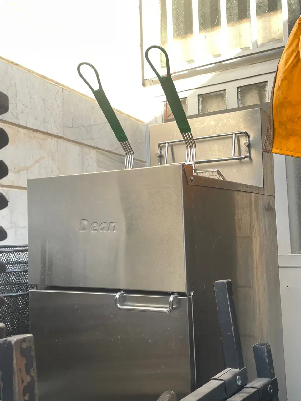 سرخ کن|کافی‌شاپ و رستوران|ری, دولت‌آباد|دیوار