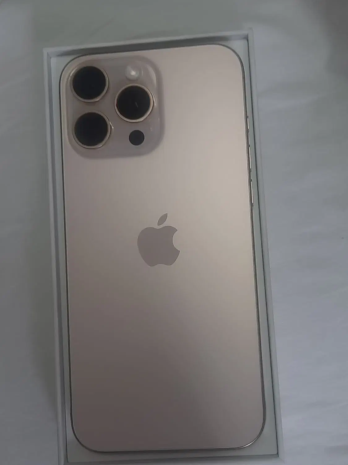 ایفون ۱۶ پرو مکس|موبایل|تهران, مجیدآباد|دیوار