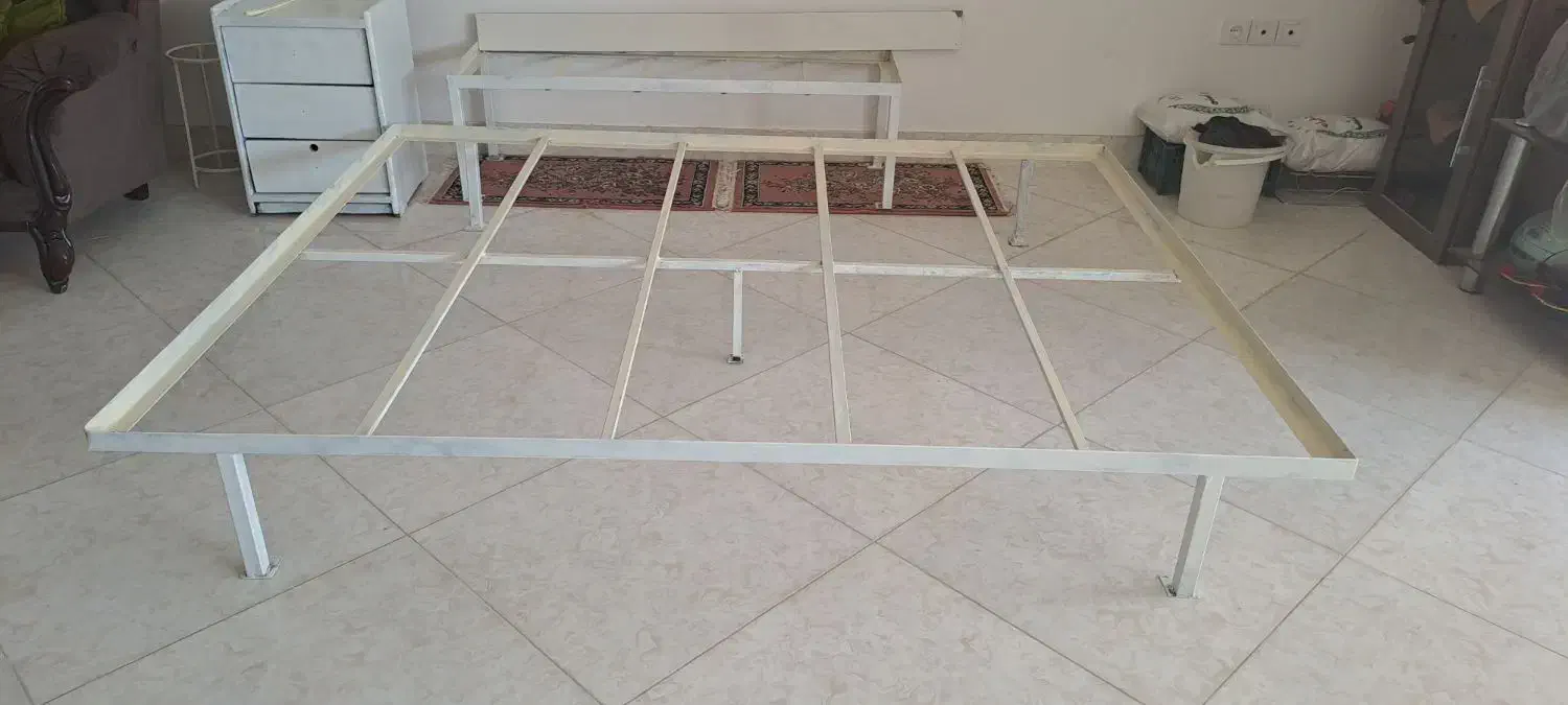 تخت فلزی نو|تخت و سرویس خواب|شبستر, |دیوار