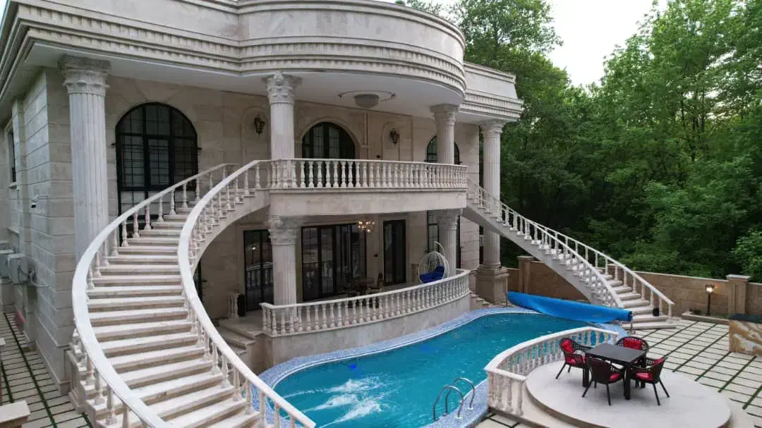 رنت عمارت استخردار (مهمانان vip)|اجارهٔ کوتاه‌مدت ویلا و باغ|سرخرود, |دیوار