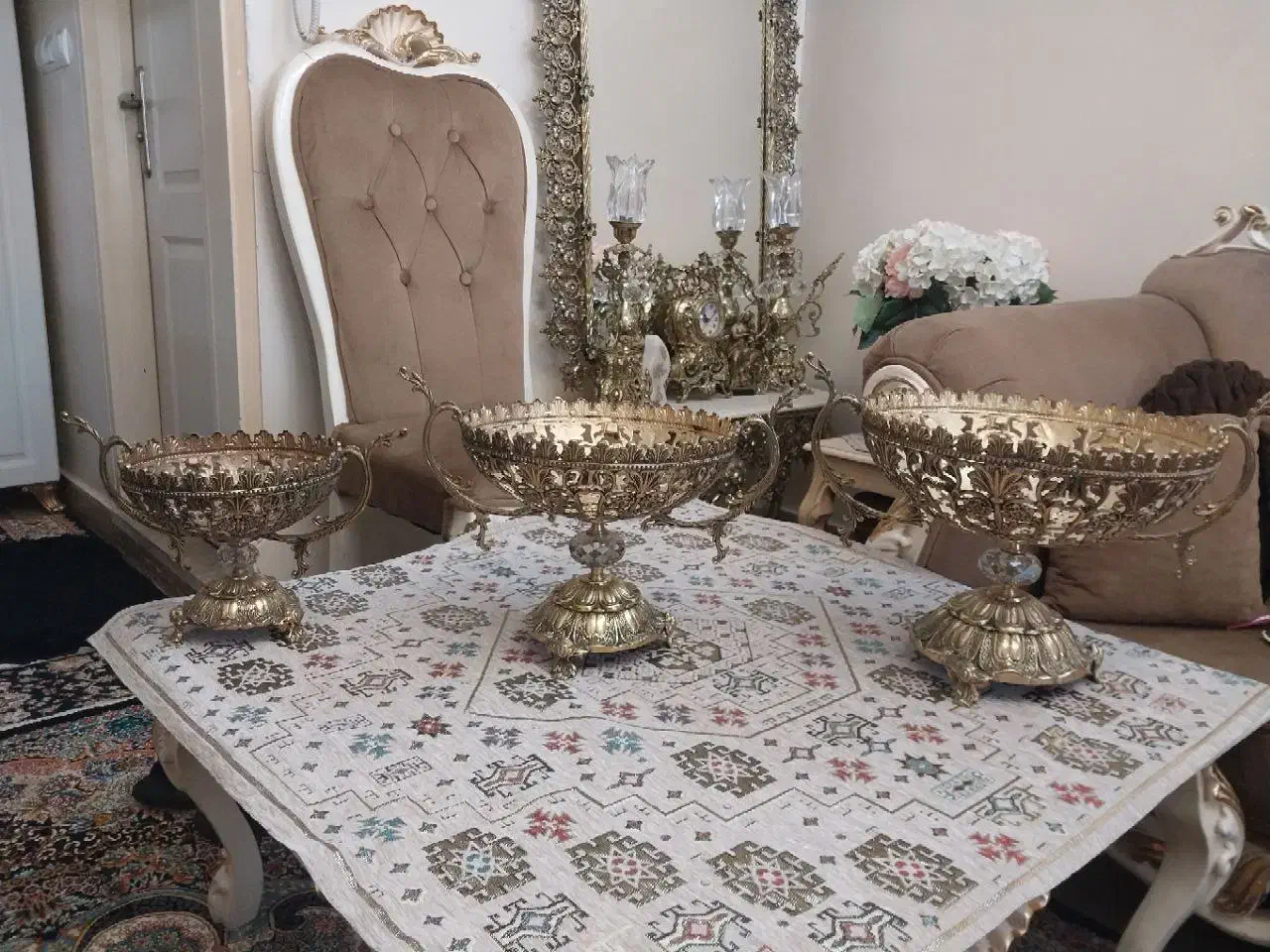 ظرف سه تیکه برنز|صنایع دستی و سایر لوازم تزئینی|تهران, علم و صنعت|دیوار