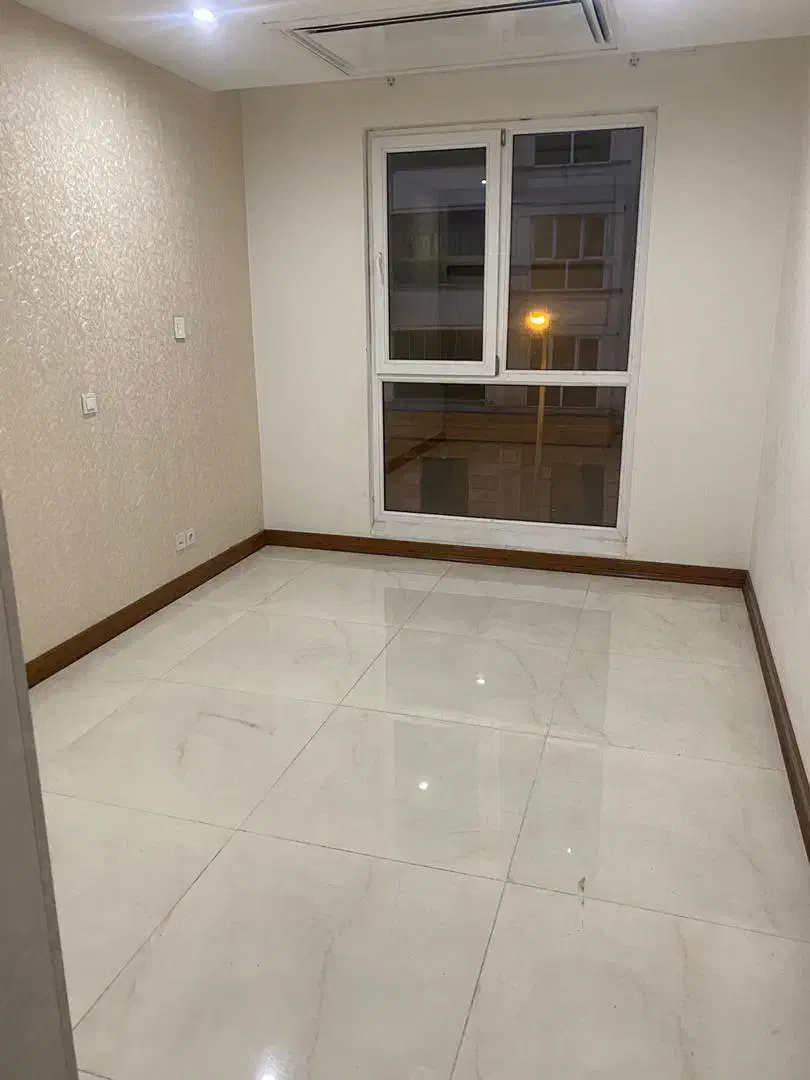 ۲۰۰ متر / ۳ خ / مدرن هتلینگ / رویال دیزاین / مجلل