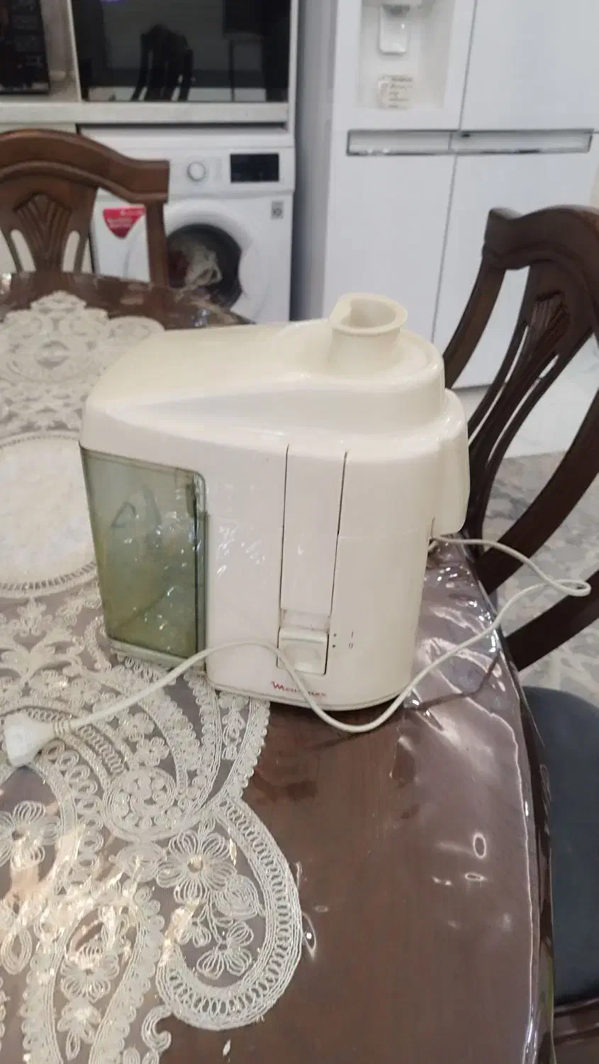 دوعدد ابمیوه گیری مولینکس و ناسیونال سالم جنس قدیم|آبمیوهگیر و آبمرکباتگیر|مشهد, طلاب|دیوار