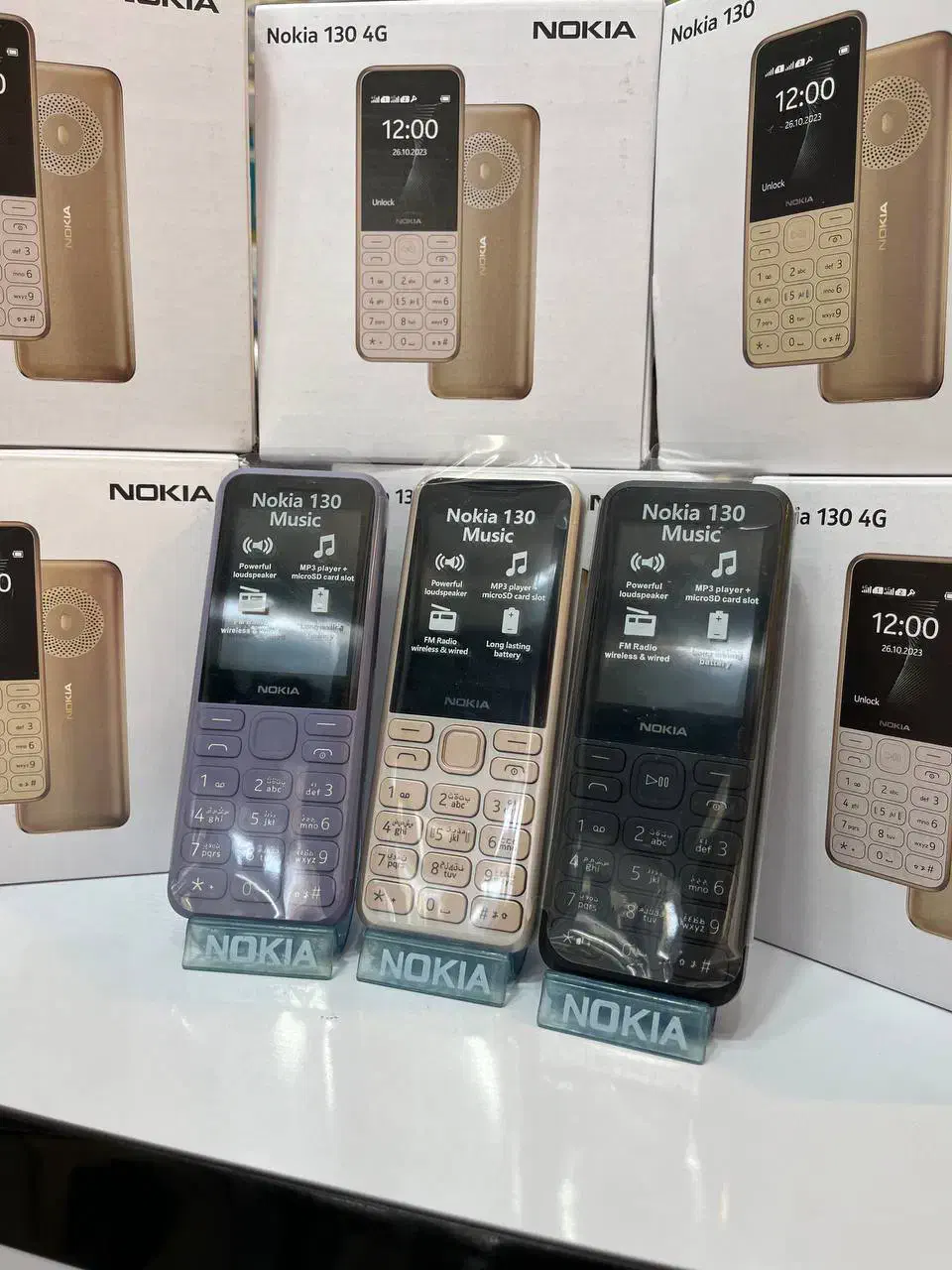 گوشی ساده نوکیا مدل 130 نیو اصلی ویتنام باریجستری|موبایل|تهران, نازی‌آباد|دیوار