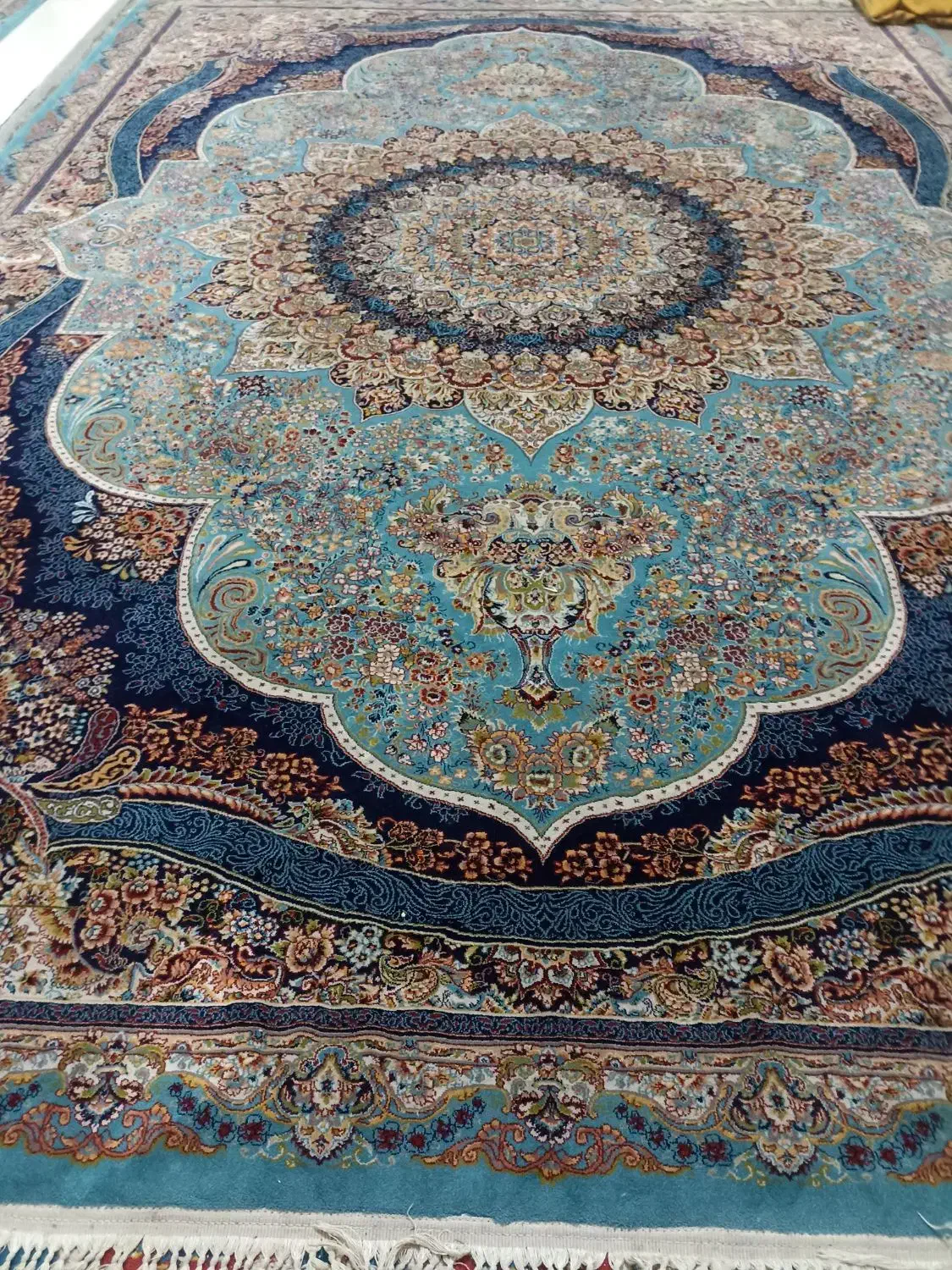 3 تخته فرش نه متری یک شکل|فرش|ورامین, ورامین|دیوار