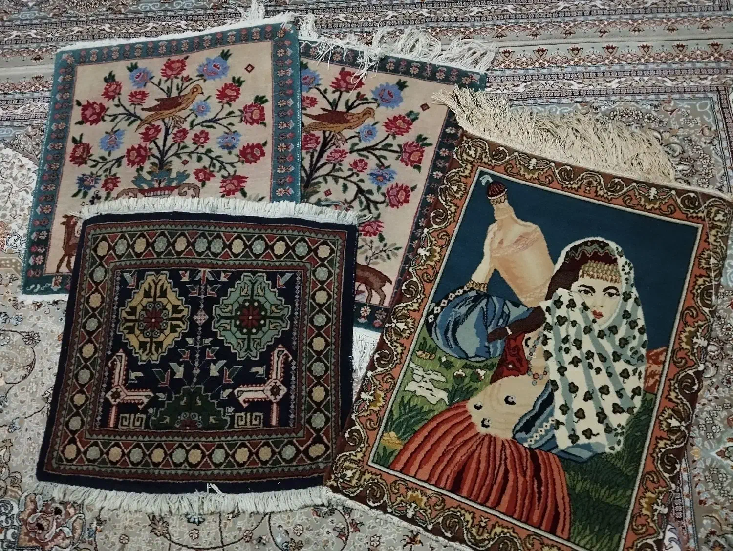 قالیچه های دستباف طبیعی|فرش|خوی, |دیوار