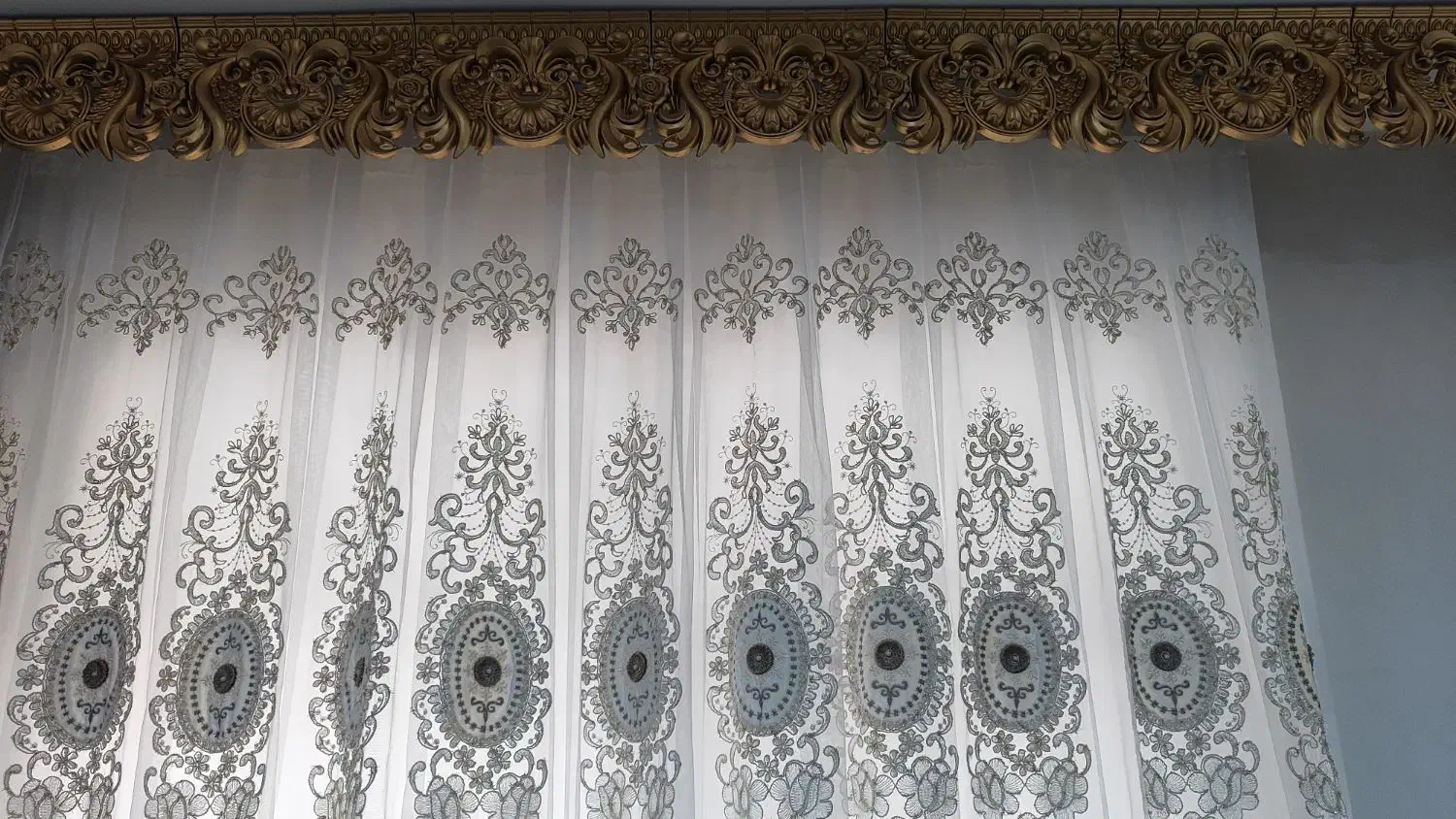 پرده حریر سالم و تمیز|پرده، رانر، رومیزی|مبارکه, |دیوار