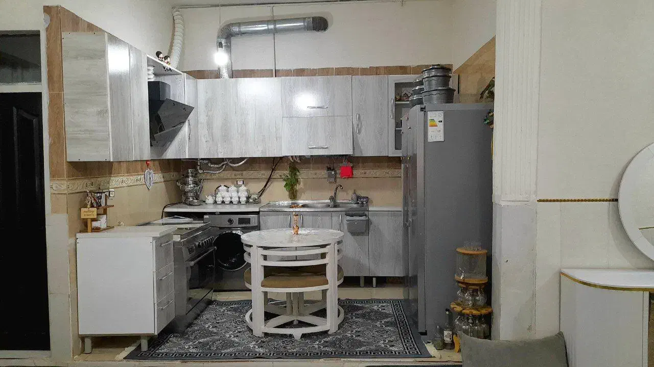 اجاره خانه ۸۰ متری در محله چمران (کوچه معلم)|اجارهٔ آپارتمان|نسیم‌شهر, |دیوار