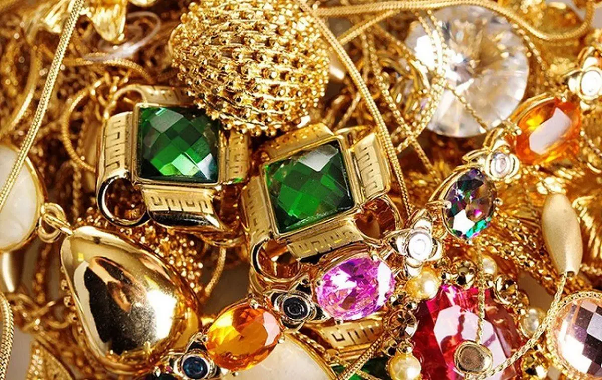 مژدگانی برای اطلاعات درباره طلاهای سرقتی در متل قو|جواهرات|سلمانشهر, |دیوار