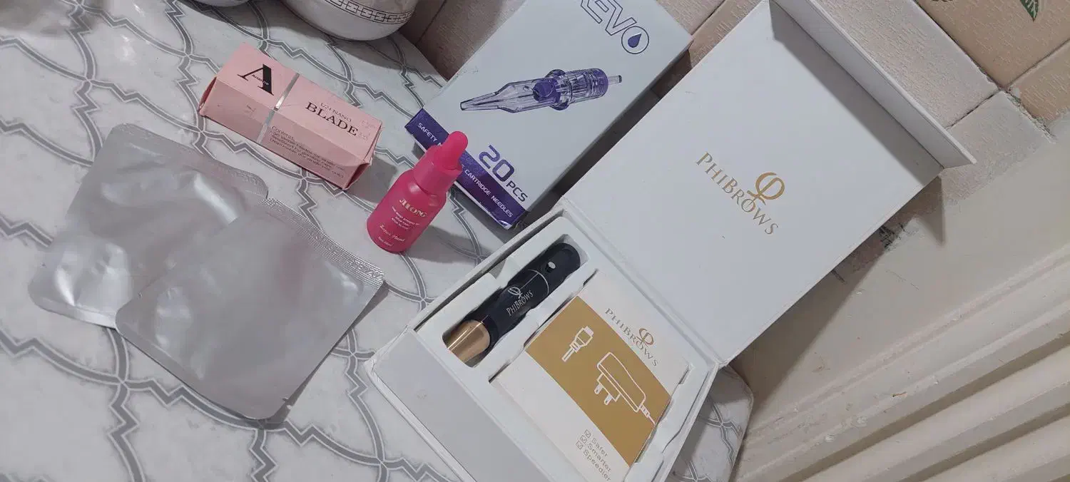 وسایل لوازم و دستگاه میکروبلیدینگ تتو فیبروز سوزن|آرایشی، بهداشتی، درمانی|تهران, خاک سفید|دیوار