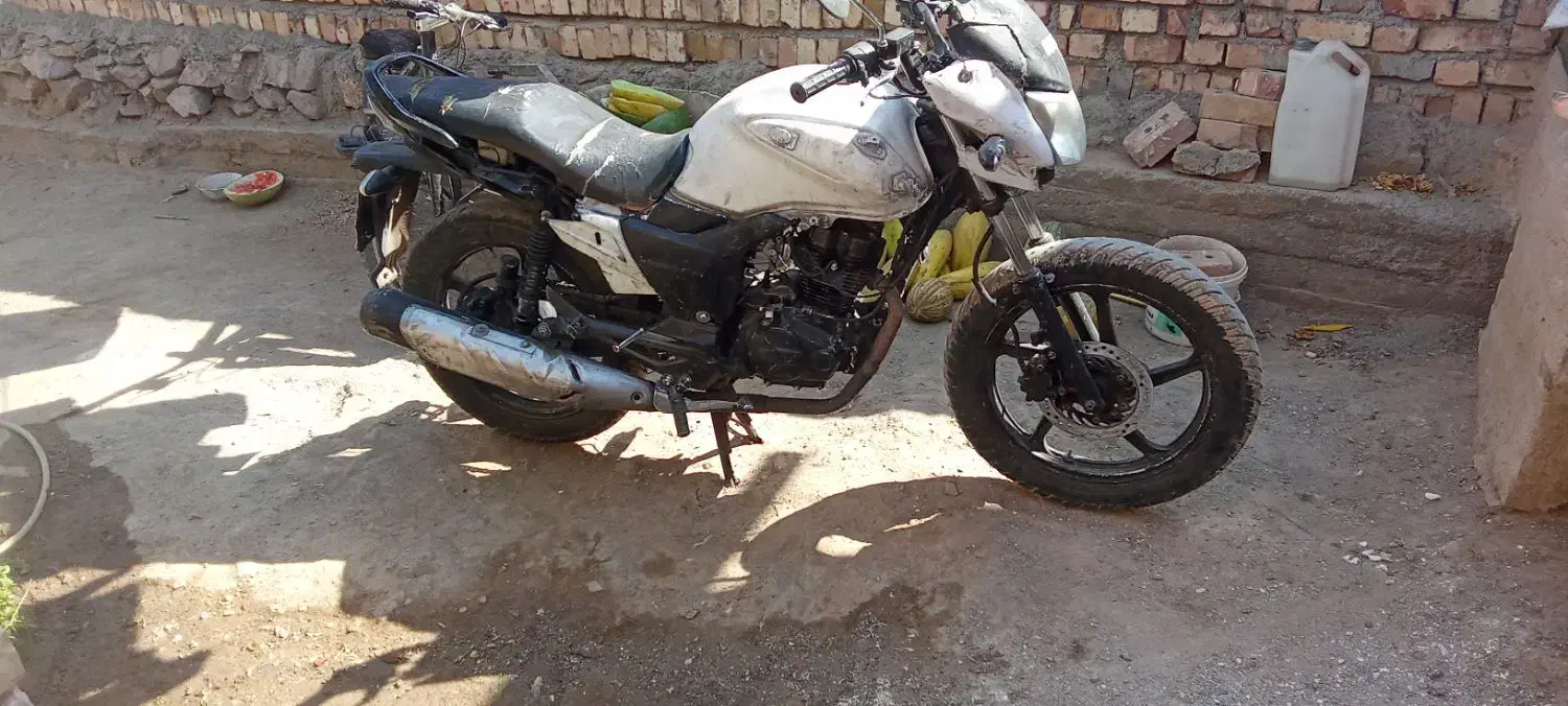 موتور هانگ آپاچی ۱۵۰|موتورسیکلت|نیشابور, بزرگمهر|دیوار