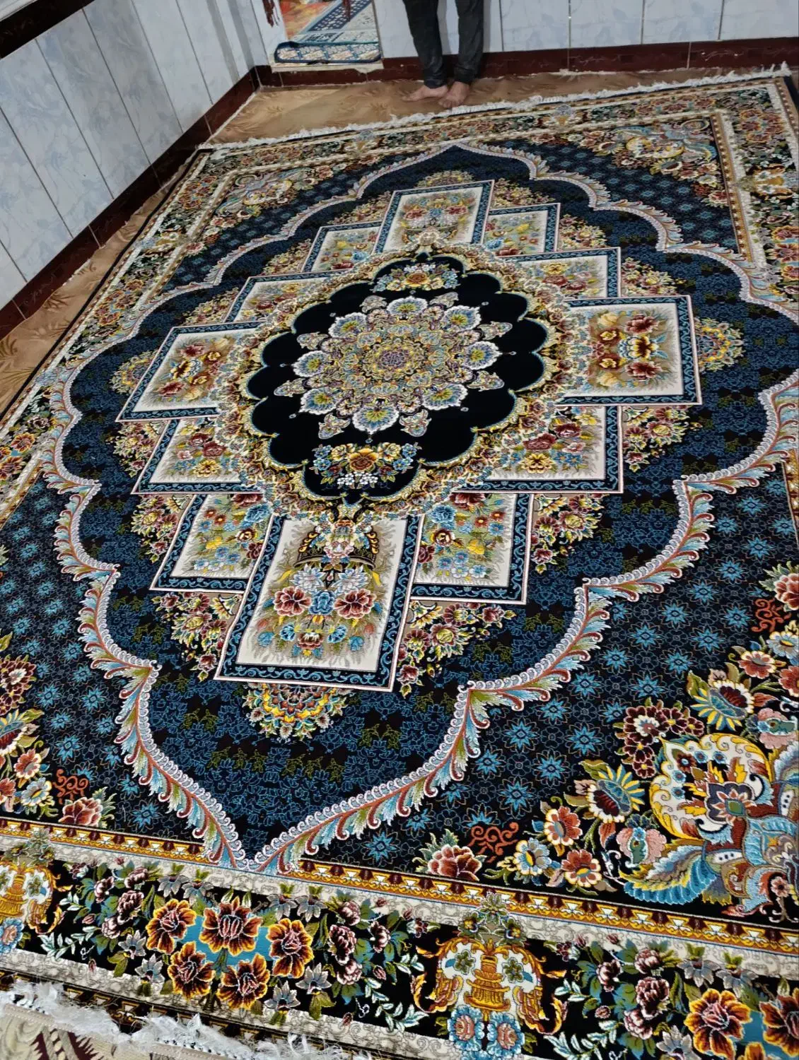 فرش ۱۲متری و۶متری|فرش|سنگدوین, |دیوار