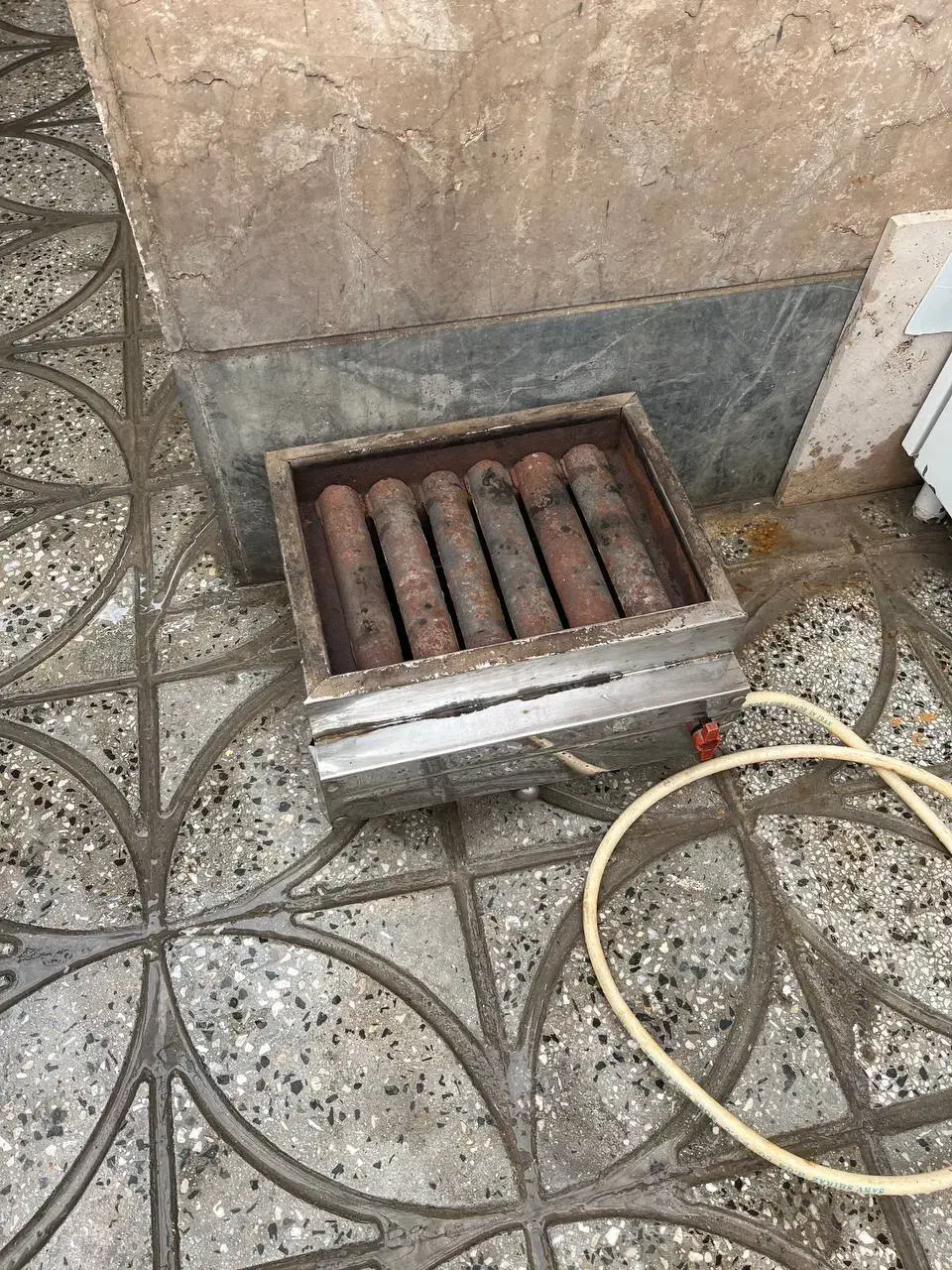 کباب پز سر چودنی|اجاق گاز و لوازم برقی پخت‌وپز|بروجرد, |دیوار