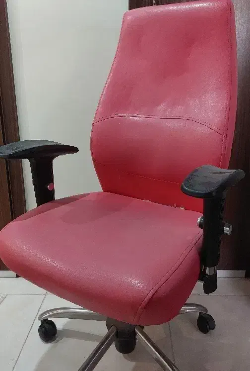 صندلی چرخ دار|مبلمان اداری|شاهینشهر, پاسداران|دیوار