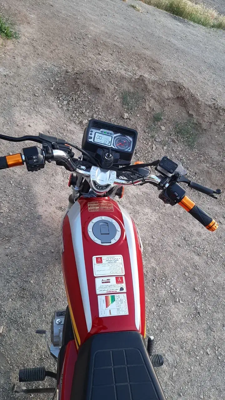 ۲۰۰ پیشرو بالانسر دار فول دزدگیر دار|موتورسیکلت|سیستان, |دیوار