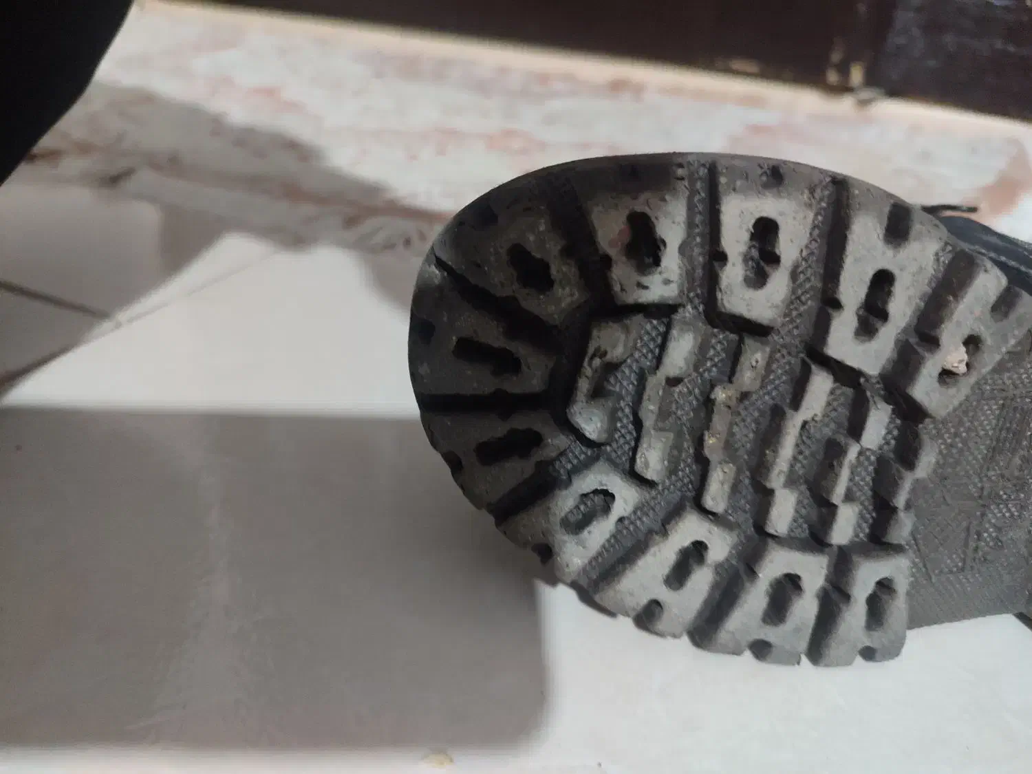 پوتین پسرانه|کفش و لباس بچه|مراغه, |دیوار