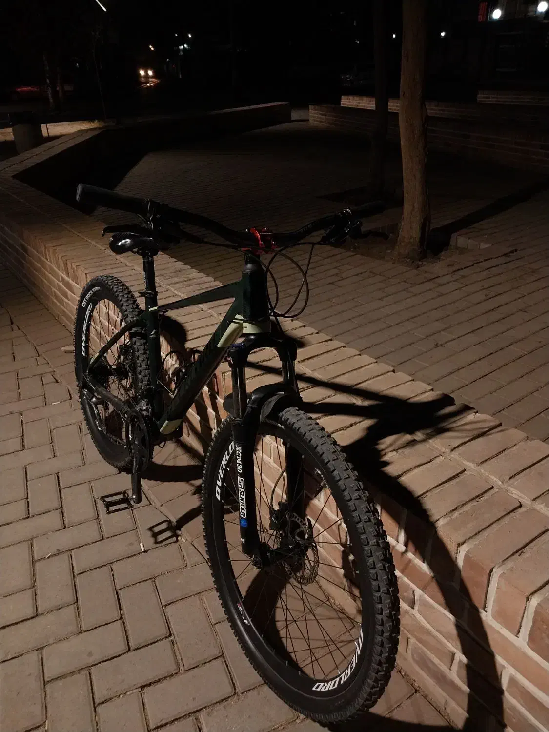 دوچرخه ۲۶ اورلورد جاینت اسکات دانهیل اندرو|دوچرخه، اسکیت، اسکوتر|کرج, باغستان|دیوار