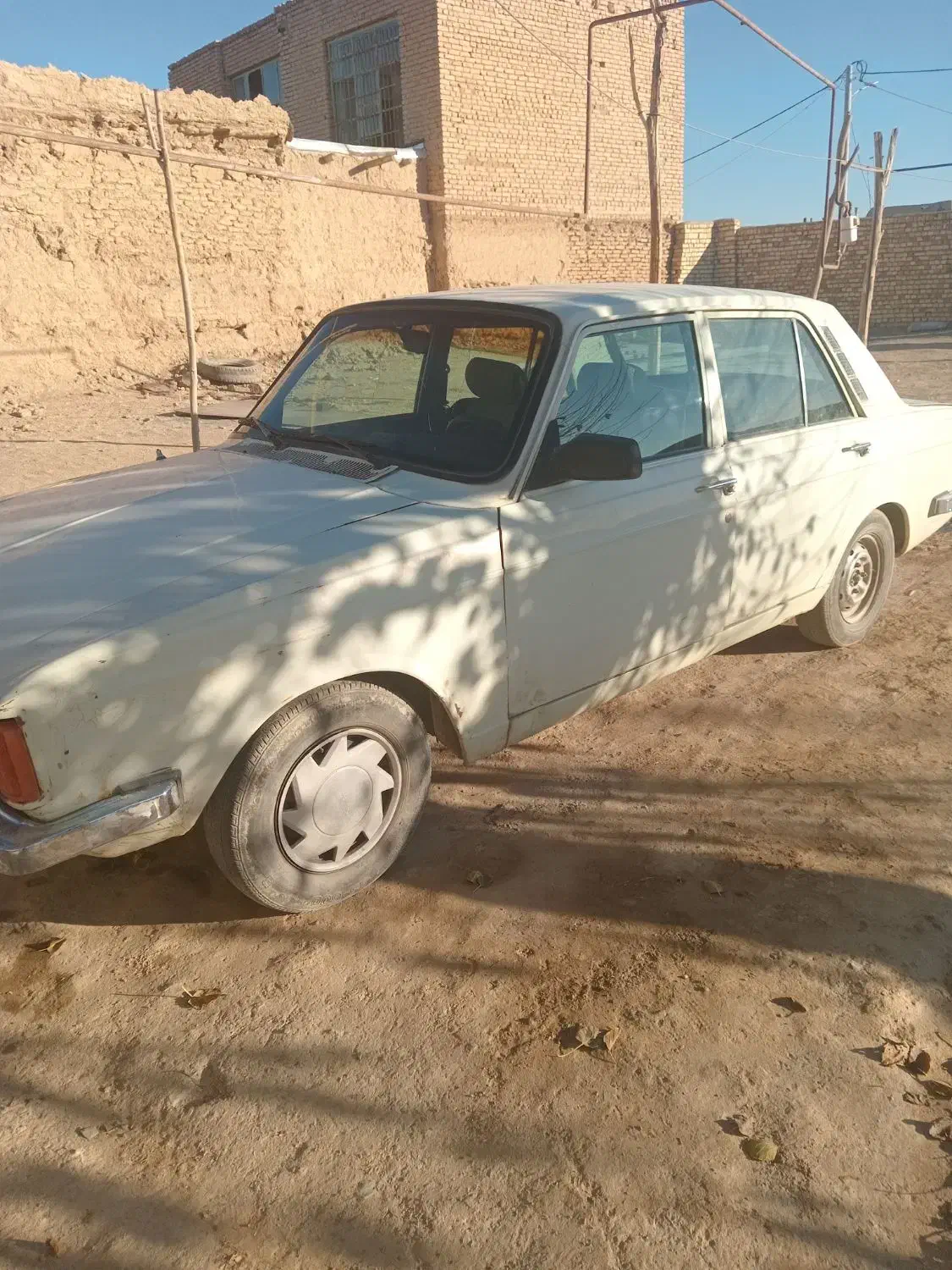 پیکان مدل ۸۱ انژکتور|خودرو سواری و وانت|کمیجان, |دیوار