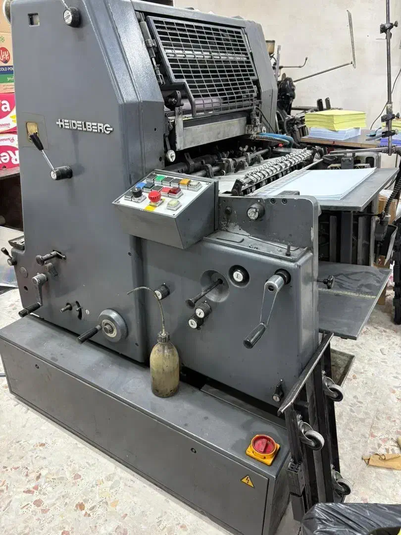 اپراتور مسلط به افست|استخدام صنعتی، فنی، مهندسی|قم, تولید دارو و یخچال|دیوار