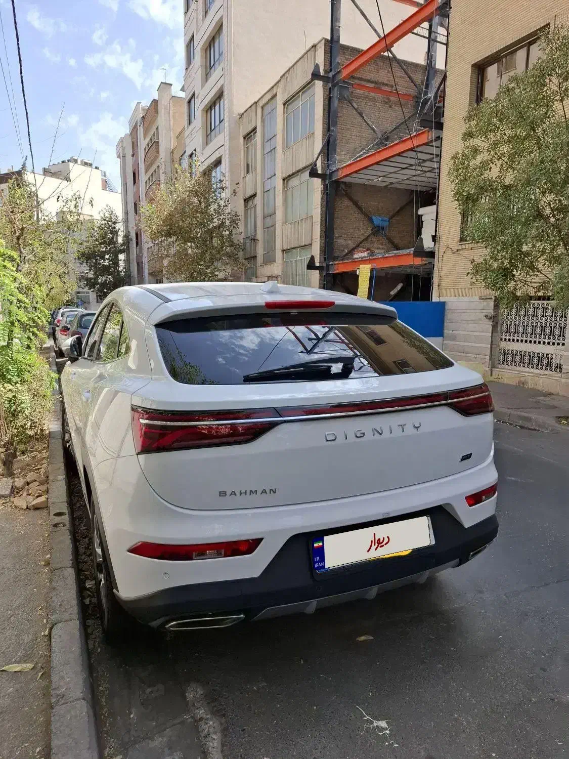 دیگنیتی|خودرو سواری و وانت|تهران, حکمت|دیوار