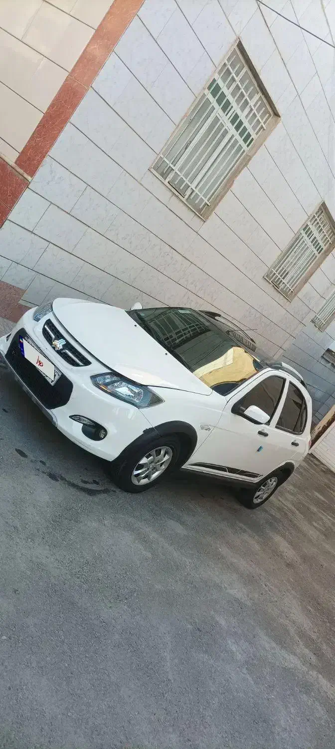 کویک R مدل 1402 گارانتی فعال|خودرو سواری و وانت|مریوان, |دیوار