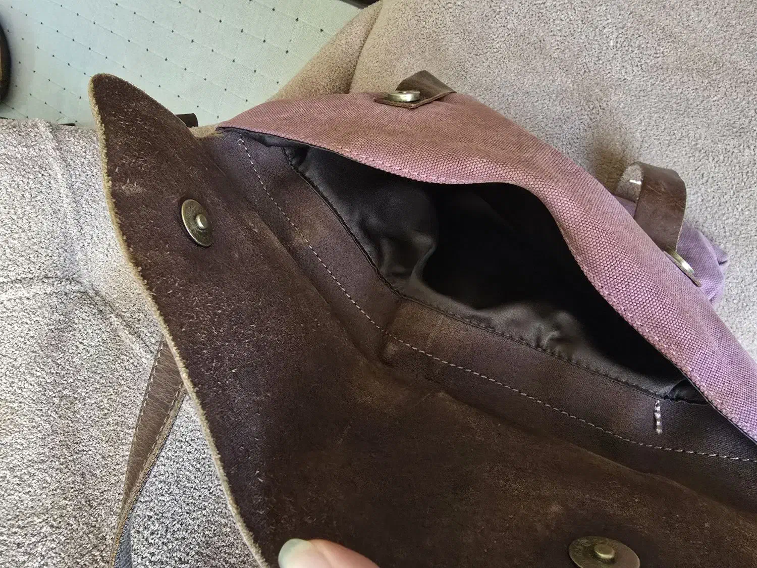 کیف رو دوشی جادار|کیف، کفش، کمربند|شاهین‌شهر, فردوسی|دیوار