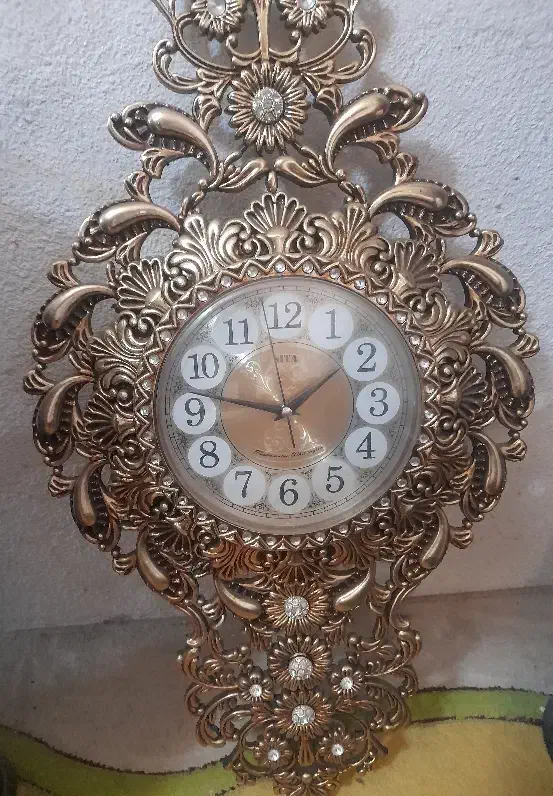 ساعت دیواری|ساعت دیواری و تزئینی|بومهن, |دیوار