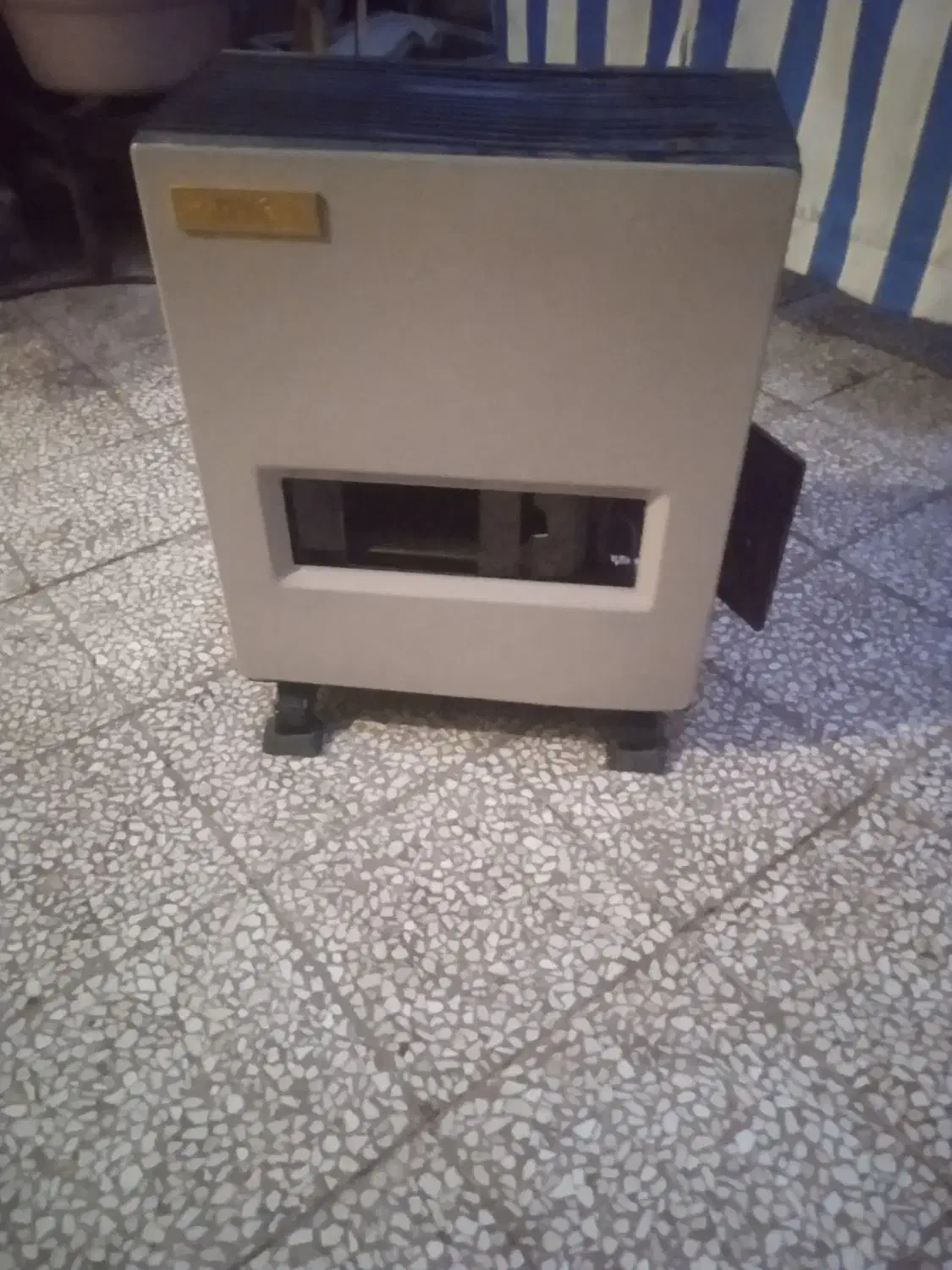 بخاری|بخاری، هیتر، شومینه|قم, نوقطار|دیوار