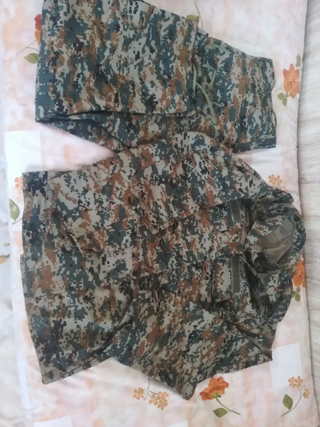 کت و شلوار لباس نظامی پالتو دخترانه|لباس|شیراز, سعدیه جنوبی|دیوار