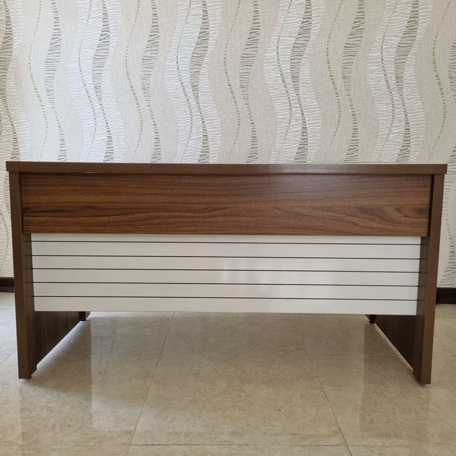 میز و کمد|میز تحریر و کامپیوتر|کرمان, |دیوار