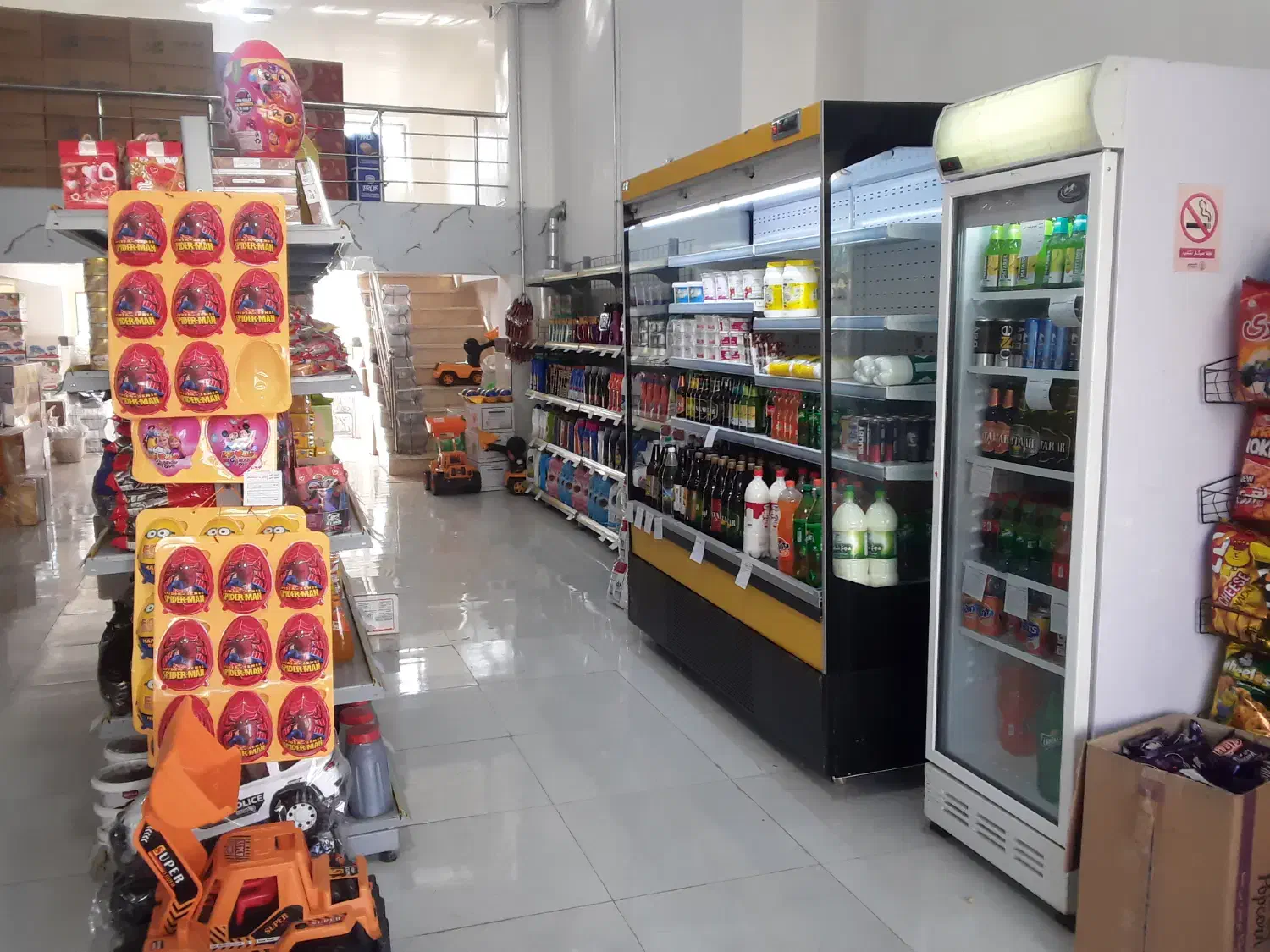 استخدام فروشنده خانم|استخدام خدمات فروشگاه و رستوران|میاندوآب, |دیوار