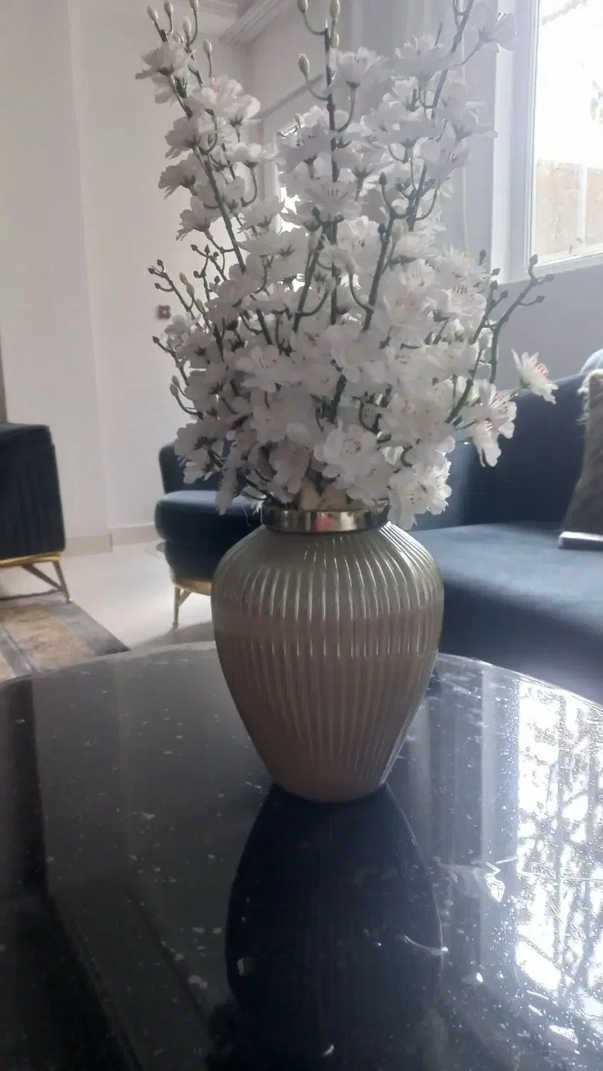 گلدان رومیزی وگل مصنوی|گل مصنوعی|ارومیه, |دیوار