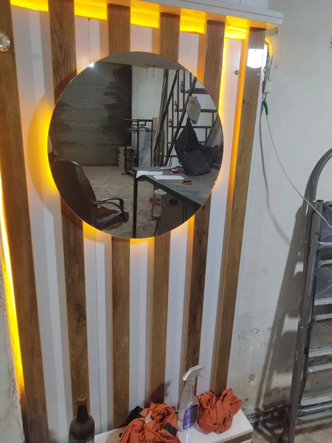 اینه قدی و اینه گرد|آینه|جهرم, |دیوار