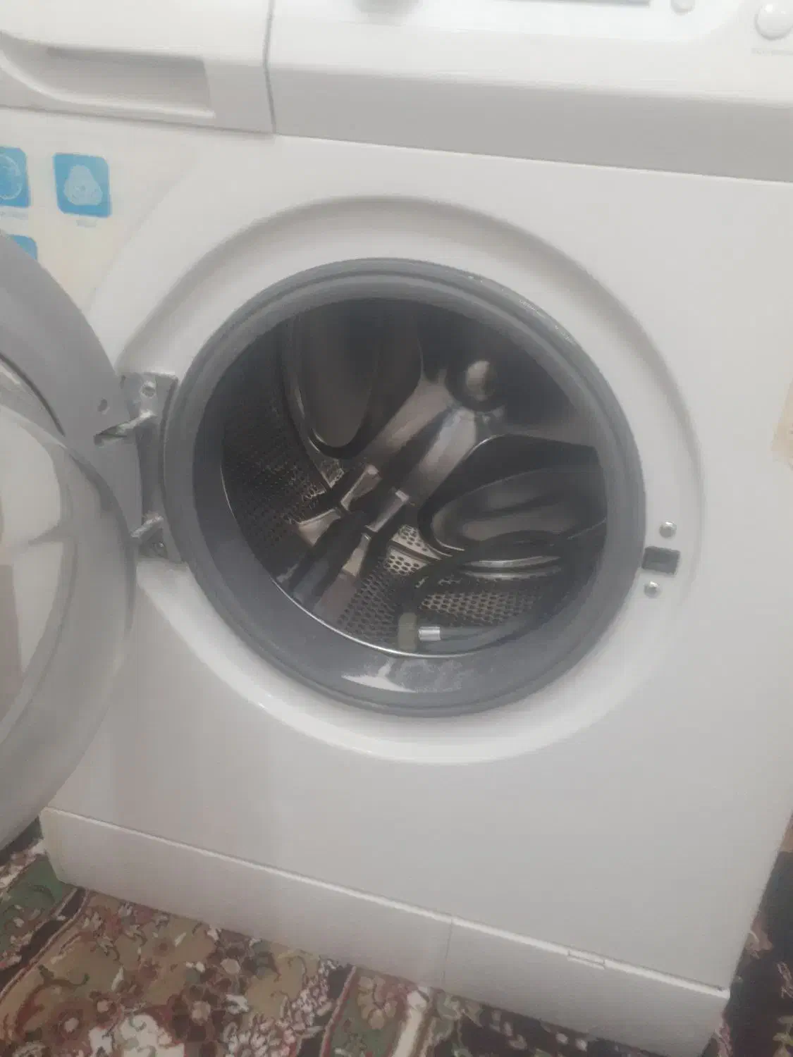 ماشین لباس شویی|ماشین لباسشویی و خشککن لباس|خرمآباد, |دیوار