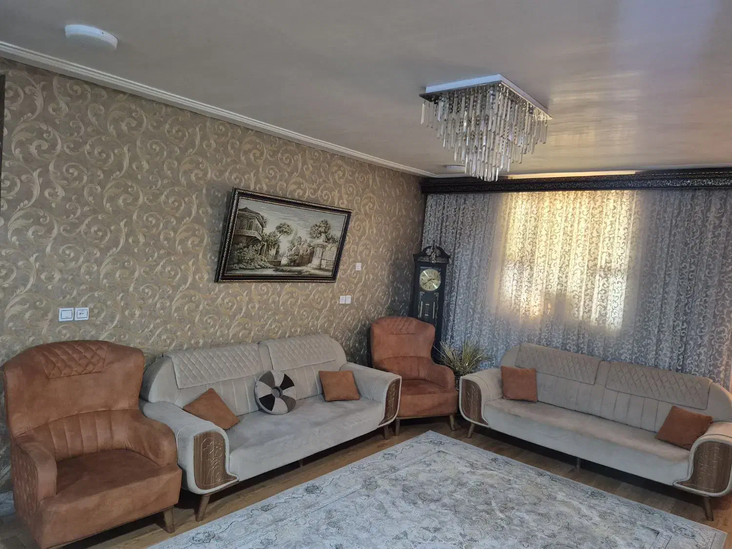 مبل راحتی چستر|مبلمان خانگی و میز عسلی|دزفول, |دیوار