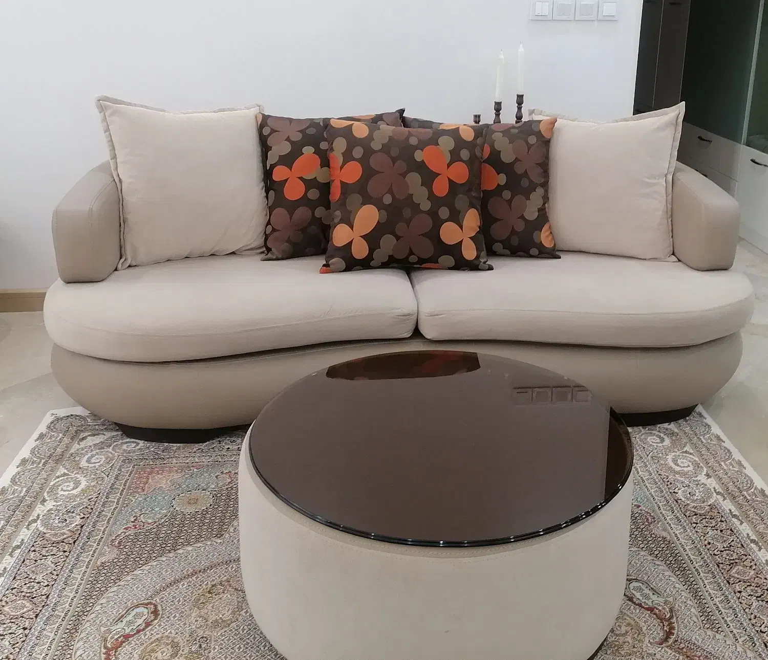 مبل و جلو مبلی 3 عدد|مبلمان خانگی و میز عسلی|شهریار, شهریار|دیوار