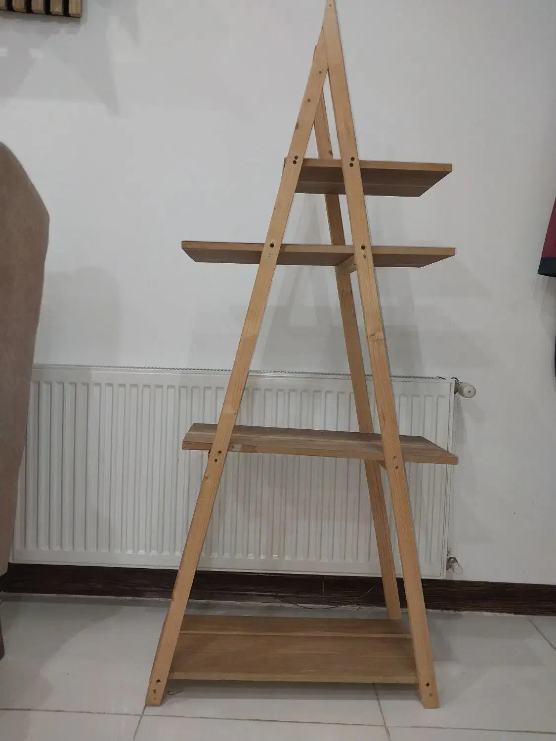 استند گل|گل و گیاه طبیعی|قم, شاه سید علی|دیوار