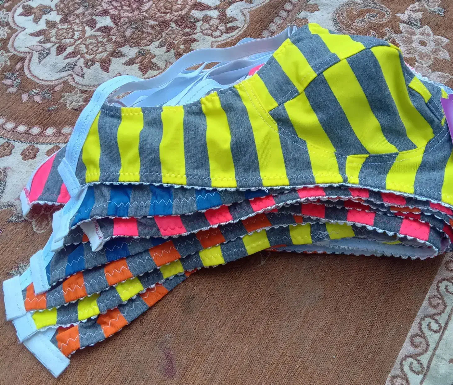 سوتین زنانه|لباس|میناب, |دیوار