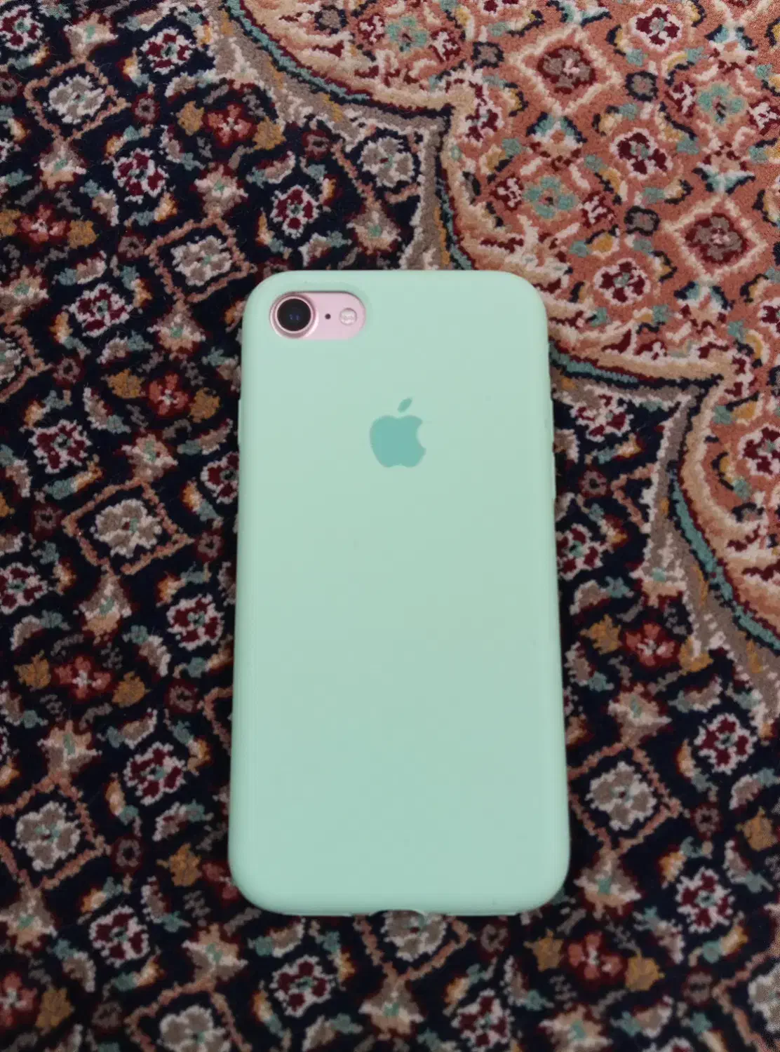 iponi.7.BT100.128G|موبایل|سراوان, |دیوار